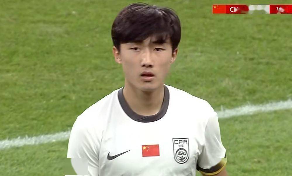 喜讯！落叶球世界波，U23国足1-0越南，1胜两平不败收官，无缘夺冠